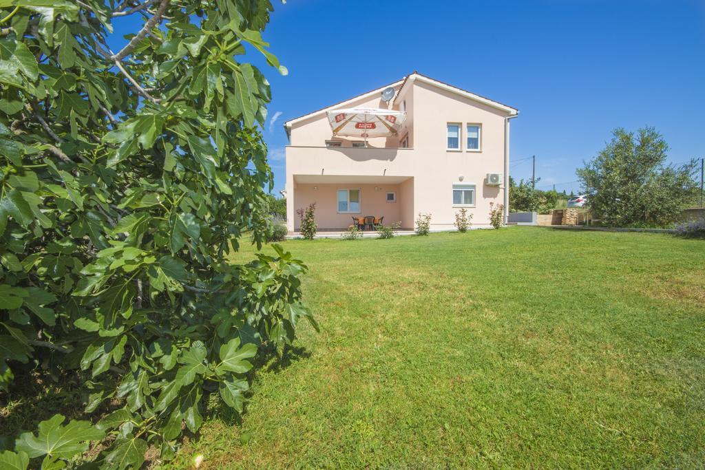 Pula Istria Apartments Экстерьер фото